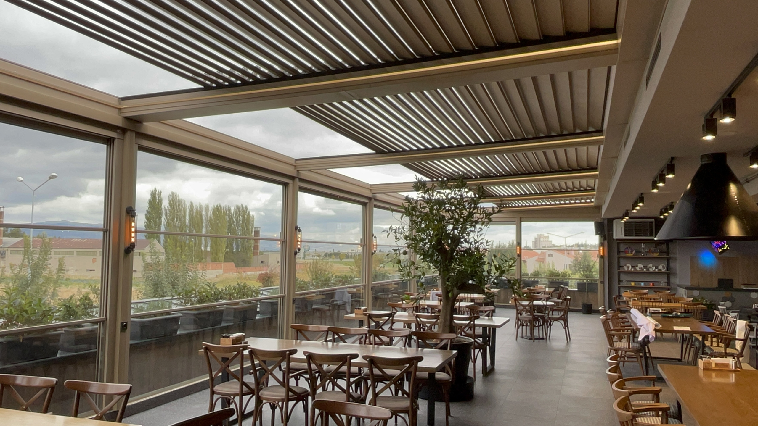 bioclimatic Pergola